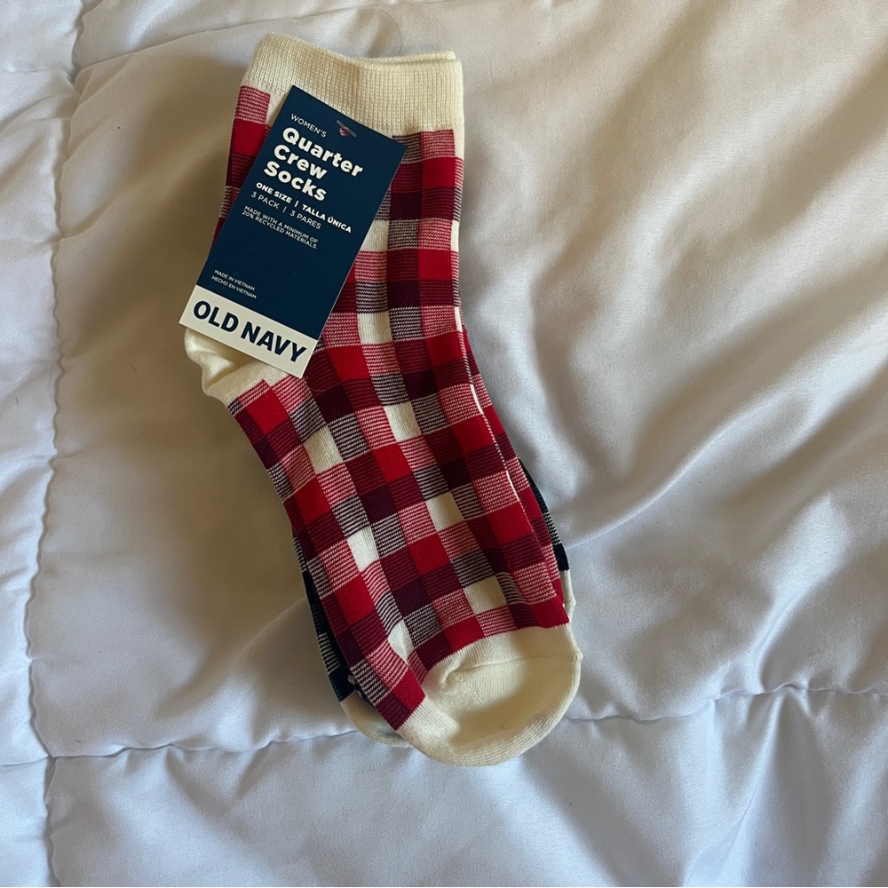 Old Navy Plaid Sock Pack (NWT)